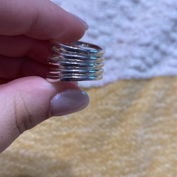 BEAUTIFUL ring - Picture 2 of 3